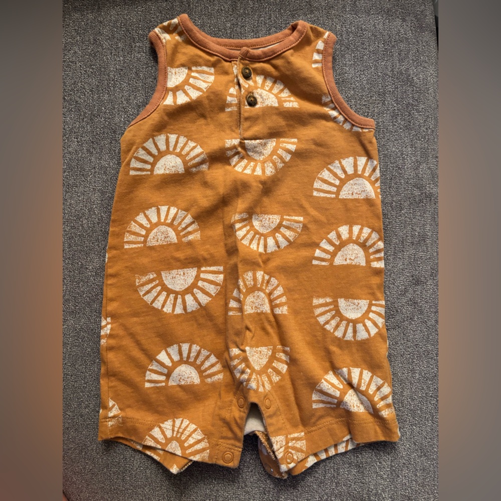 Carters 6m romper
